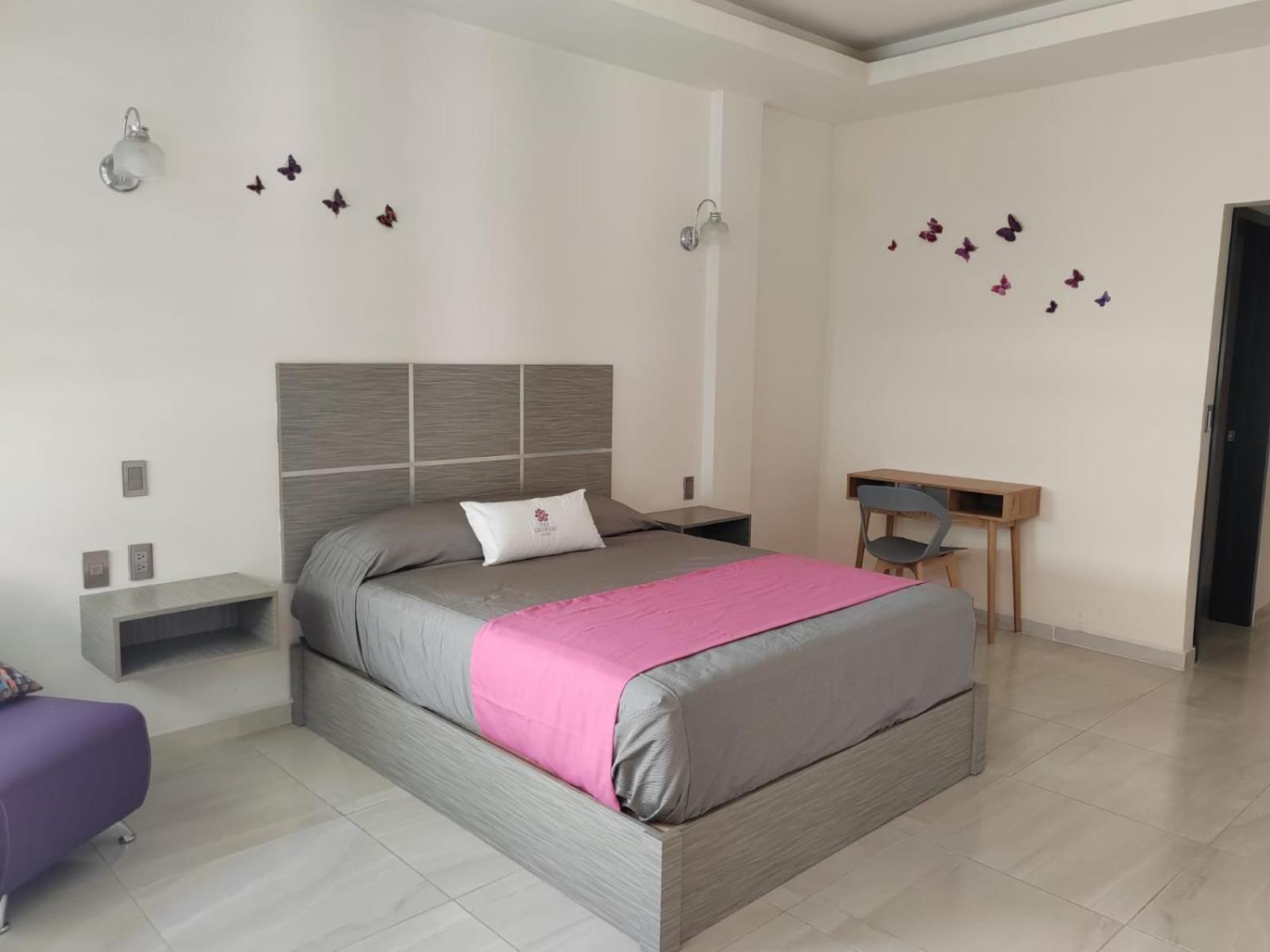 Villa Granada Santa Cruz Tecamac ภายนอก รูปภาพ