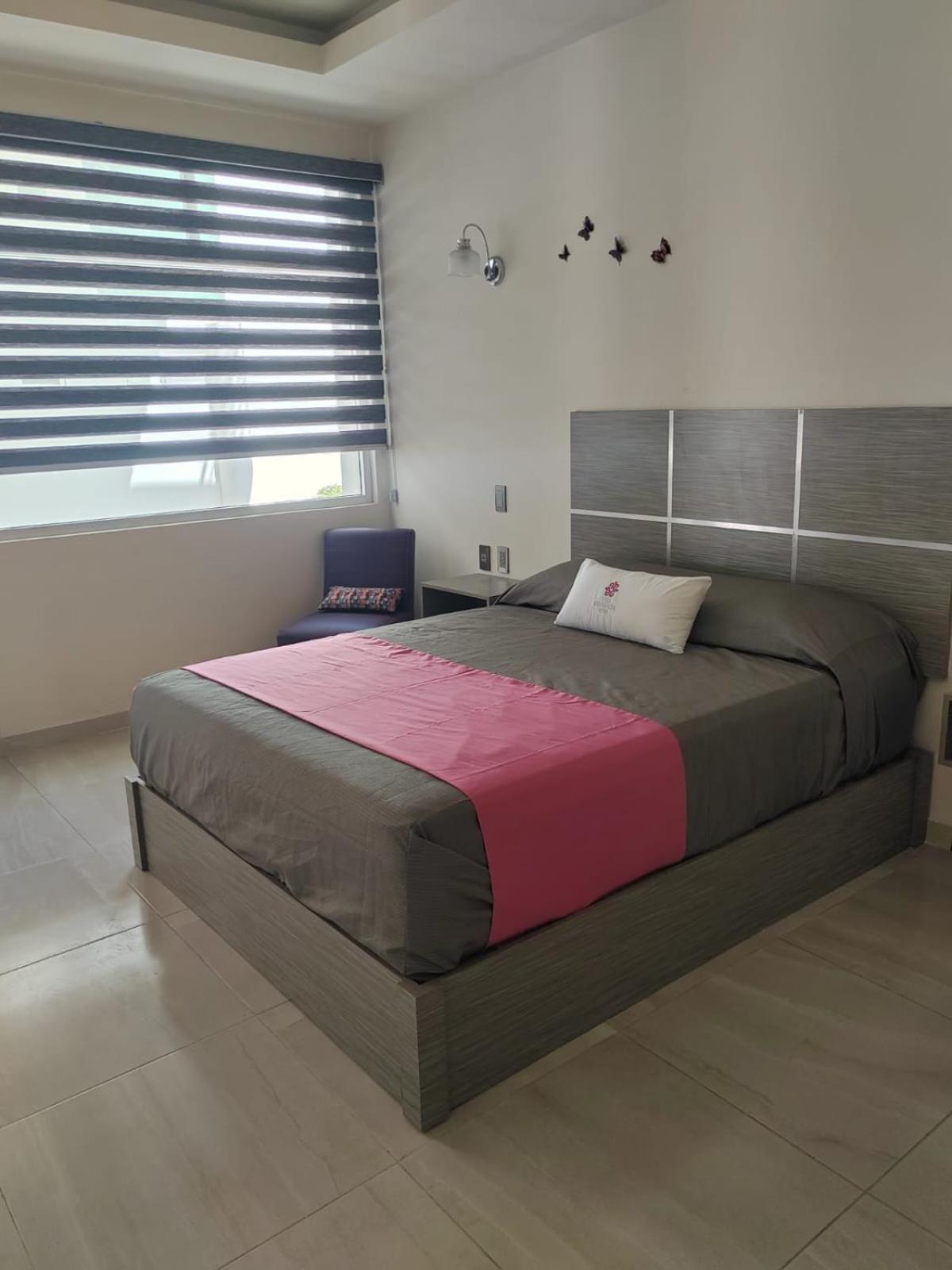 Villa Granada Santa Cruz Tecamac ภายนอก รูปภาพ